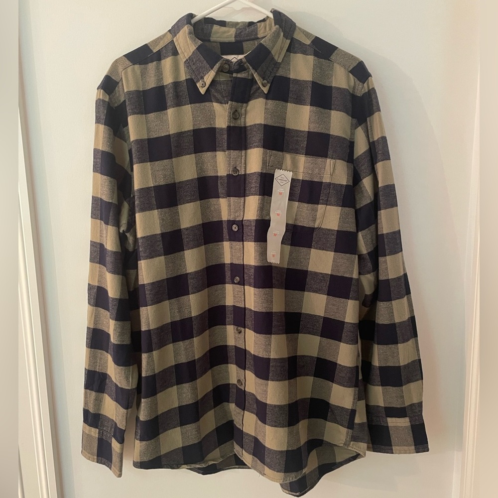 St John’s Bay- Sage Buffalo Plaid Flannel Shirt-NWT